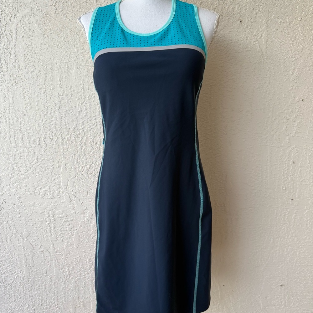 $89 TITLE NINE T9 US M Navy Twisted Sister Racerback Active Sport Bra Dress EUC